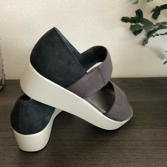 Super cute platform wedge sandals/shoes, Nicole Imogen in Mint - Picture 5 of 13